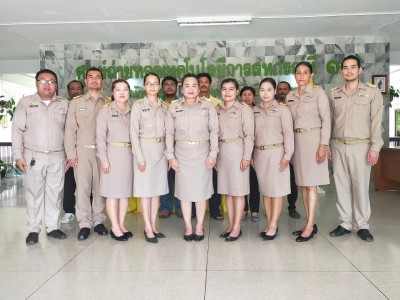 ร่วมพิธีลงนามถวายพระพรชัยมงคลพระบาทสมเด็จพระเจ้าอยู่หัว ... พารามิเตอร์รูปภาพ 1