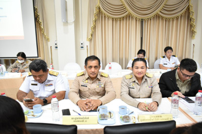 ประชุมหัวหน้าส่วนราชการประจำจังหวัดสุราษฎร์ธานี ... พารามิเตอร์รูปภาพ 1