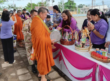 ร่วมกิจกรรมเนื่องในโอกาสวันเฉลิมพระชนมพรรษาสมเด็จพระนางเจ้าฯ พระบรมราชินี ณ ที่ว่าการอำเภอกาญจนดิษฐ์ ... พารามิเตอร์รูปภาพ 3