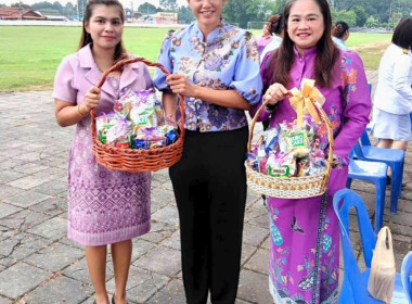ร่วมกิจกรรมเนื่องในโอกาสวันเฉลิมพระชนมพรรษาสมเด็จพระนางเจ้าฯ พระบรมราชินี ณ ที่ว่าการอำเภอกาญจนดิษฐ์ ... พารามิเตอร์รูปภาพ 4