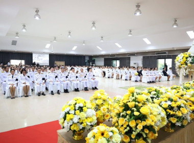 พิธีวางพานพุ่มดอกไม้สด เนื่องใน “วันพระบิดาแห่งฝนหลวง” ... พารามิเตอร์รูปภาพ 11