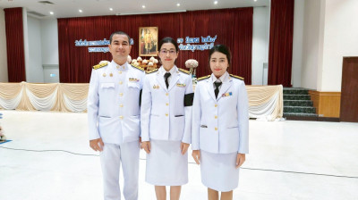 เข้าร่วมรัฐพิธีเนื่องใน ... พารามิเตอร์รูปภาพ 1