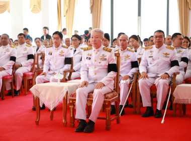 ร่วมพิธีเจริญพระพุทธมนต์และทำบุญตักบาตร ... พารามิเตอร์รูปภาพ 2